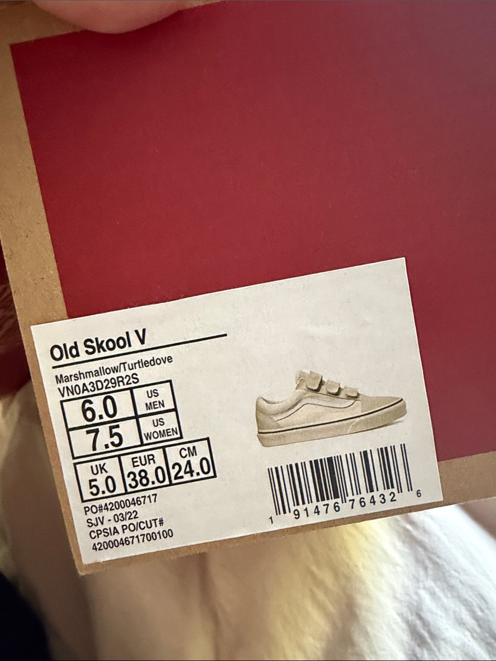 Vans Old Skool V Kids Sneakers in Marshmallow/Turtledove